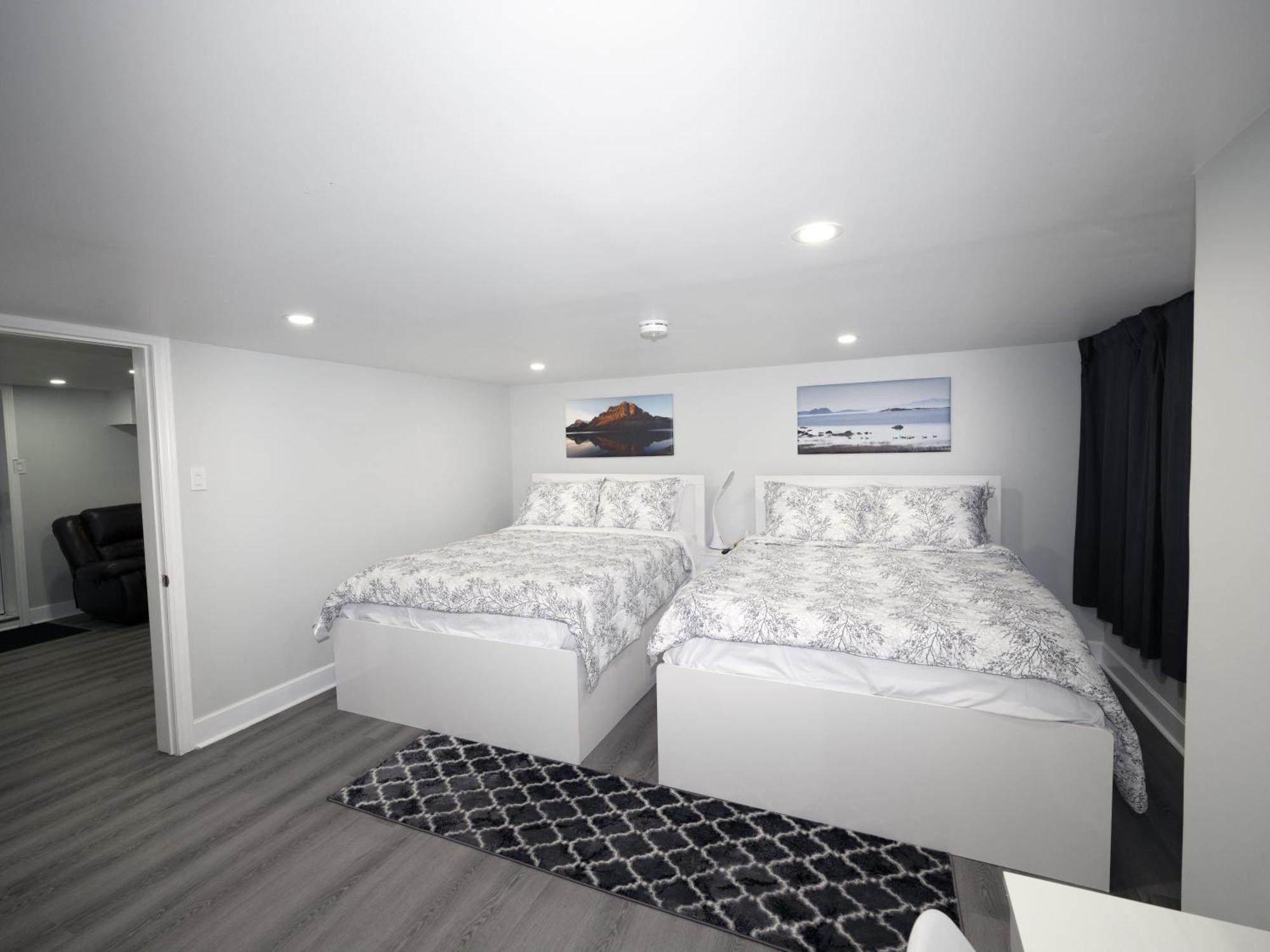 Serene Niagara Guest House Екстер'єр фото